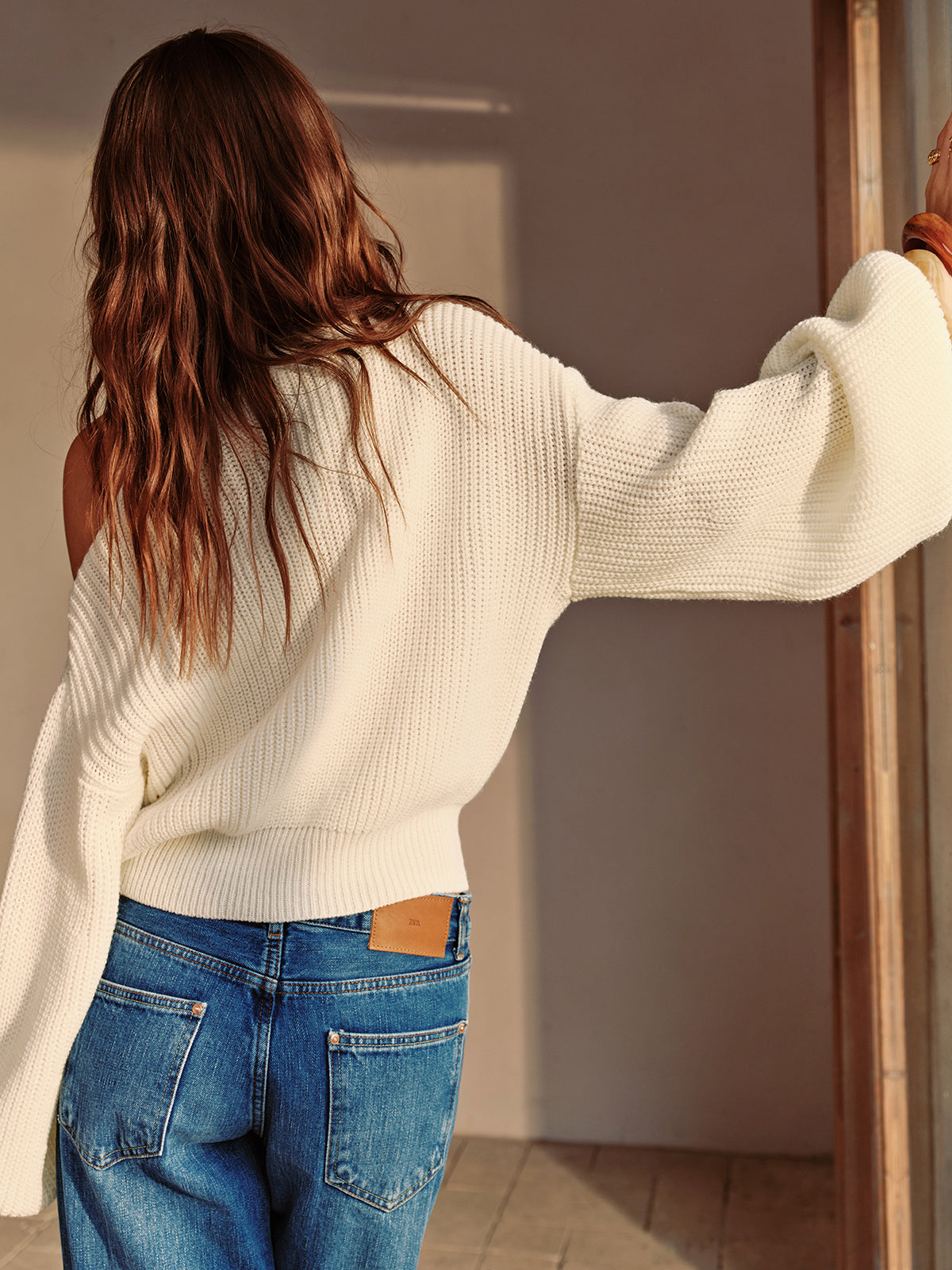ZURIA │ Pullover mit offenen Schultern von Old Money