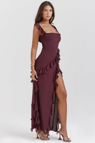 Trägerloses Maxikleid mit Rüschen und Volantrock