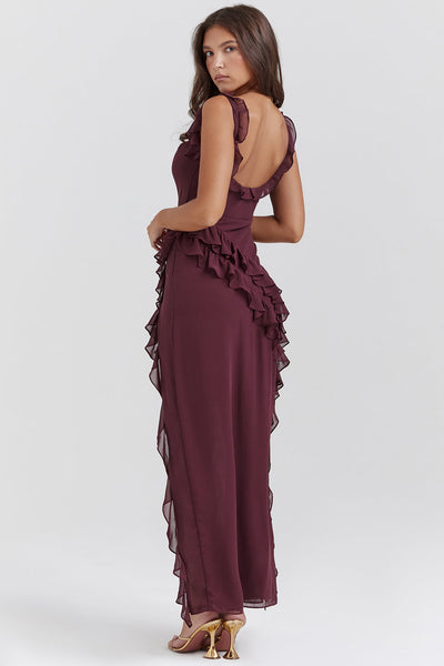 Trägerloses Maxikleid mit Rüschen und Volantrock