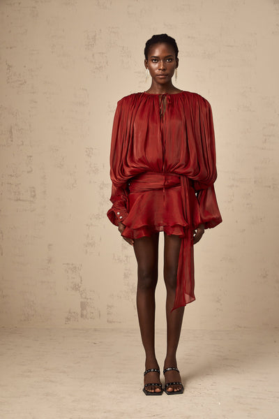 Rotes Mini-Kleid mit Rüschen – Verspielt & Elegant
