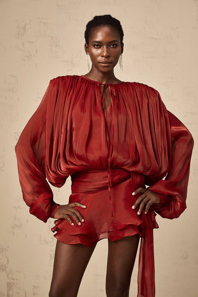 Rotes Mini-Kleid mit Rüschen – Verspielt & Elegant