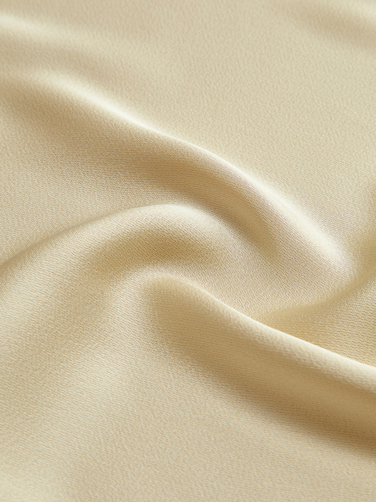 Langes Kleid mit offenem Rücken und Schlüssellochausschnitt