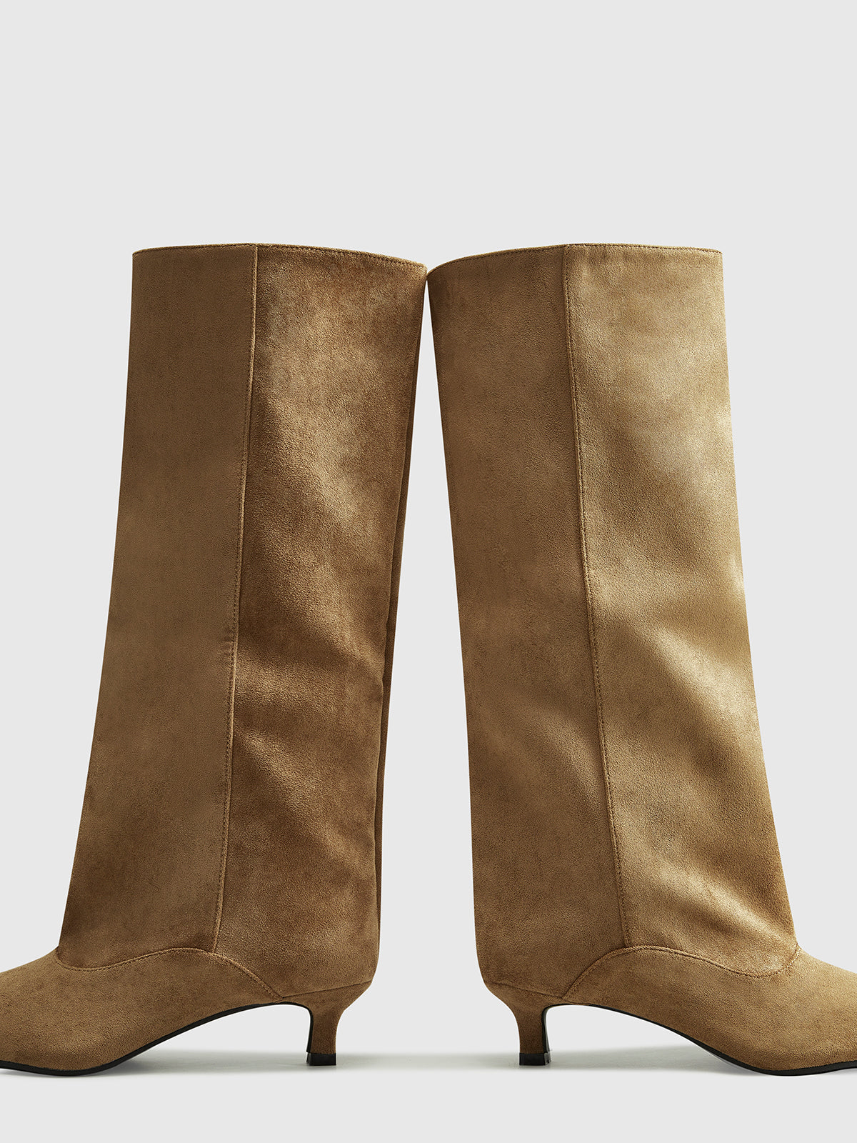 Kniehohe Wildlederstiefel – Kitten Heel Stiefel für Damen