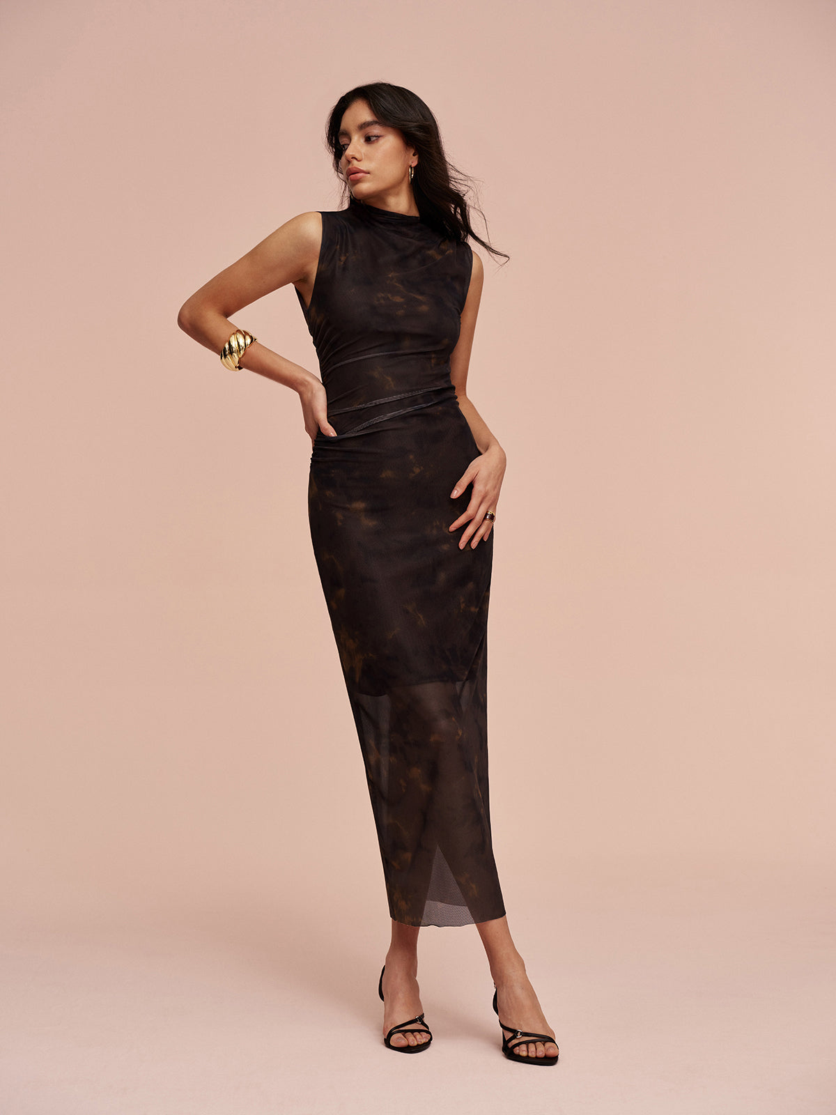 ZURIA  | Premium gefüttertes Mesh-Kleid