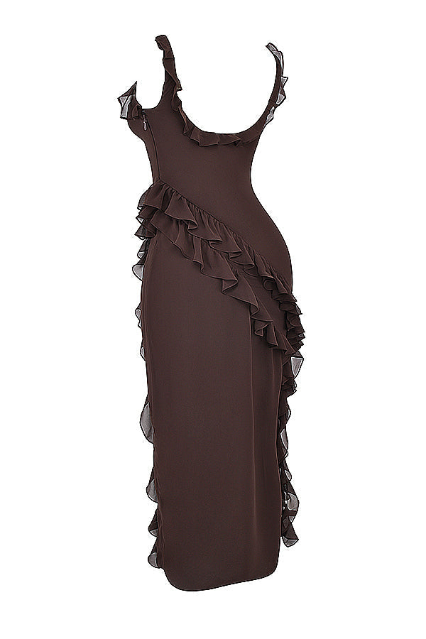 Trägerloses Maxikleid mit Rüschen und Volantrock