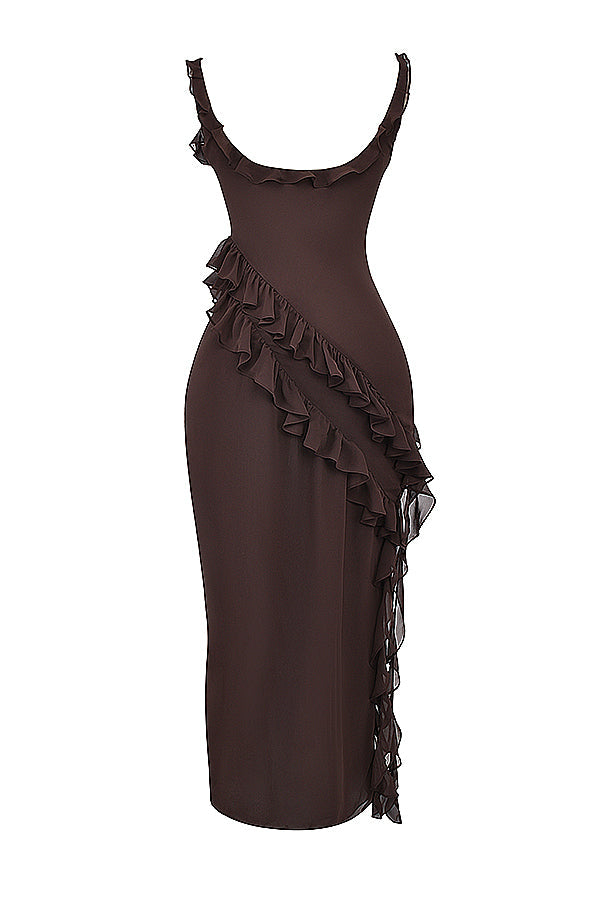 Trägerloses Maxikleid mit Rüschen und Volantrock