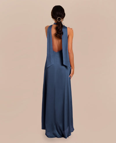 Langärmeliges Midikleid mit Bindegürtel in Blau